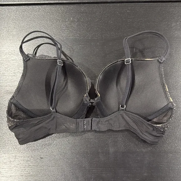 Victoria's Secret Black and Tan Lace Intimates Set - Picture 4 of 12